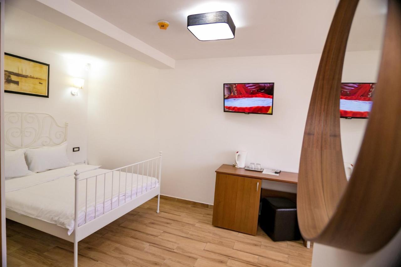 Hotel Casa Ypu Două Mai Zewnętrze zdjęcie