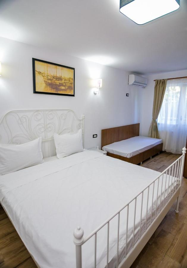 Hotel Casa Ypu Două Mai Zewnętrze zdjęcie